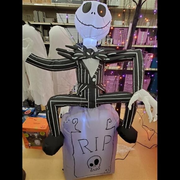 Airblown 3.5´ LED Inflatable Jack Skellington On...